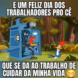 Feliz dia dos trabalhadores 😉😂😅 #tiktok #comedia #memes #humor #feriado #memestiktok #humortiktok #kk #haha 