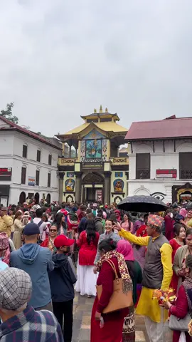 Jay Pashupatinath!🕉️❤️ #ROB #routineofbhaktapur #foryou #fypシ #exploringnepal #temple #pashupatinath #mahadev #pashupati #pashupatinathtemple 