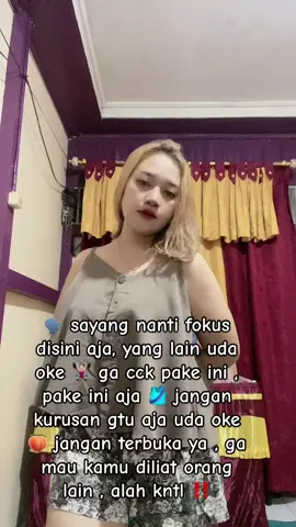 ada wanita lain yang jadi panutan ternyata , PANTES 🤣 #IniGayaGue #CLEARYourHeadKetombeChallenge #sigemoyypipott 