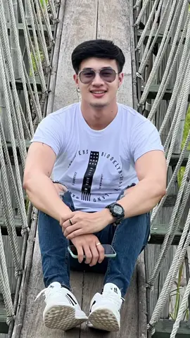 อยู่กับคนที่เขาอยากมีเราเถอะนะ ชีวิตจะได้ไม่เหนื่อย #เหนื่อย_สตอรี่_ความรู้สึก😔🖤🥀 #น้ําเหนือ 