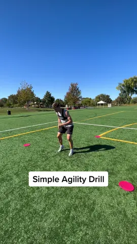 Heres a super simply agility drills for players to improve their reaction time and movement. #agilitytraining #agilitydrills 
