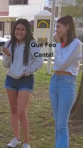 muero de 🤣🤣 con la señora de la camioneta #parati #foryou #canto #sing #singing #risa #broma 
