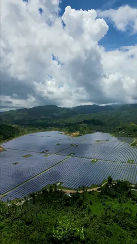 ‼ LOOK - CEBU GOING GREEN - 73-hectare solar power facility with 193,440 modules and can power up to 46,000 to 48,000 homes and prevent the emissions of 55,950 metric tons of carbon dioxide in Cebu.  #lokalsebwano #solarpower #solarenergy #solar #Cebu #toledo #powerplant #goinggreen #cebucity #fyp #foryou #viralreels #viral #cebuano #cebuanoadventures