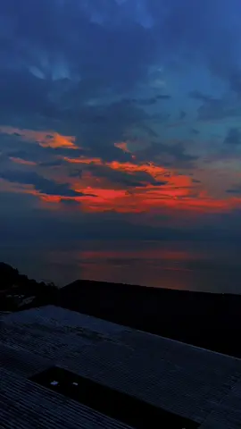 🌇🌇 #sunset #lake #foryou #fyp #🌇 