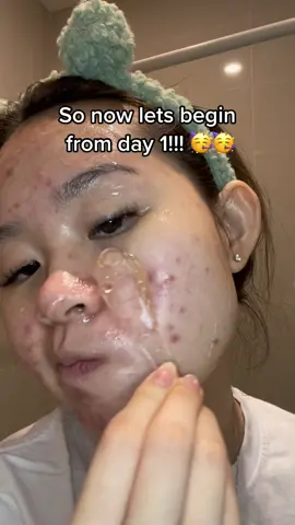 Honestly this is the most hydrating mask i’ve ever felt in my skin!! 🥹🫶🏻 #skinprogress #eileengrace #jellymask 