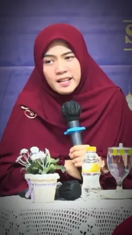 #semogabermanfaat🙏#CLEARYourHeadKetombeChallenge#ustadzahsyifanurfhadhilah#_kadungtresno#tausyiahislami#islamic #motivasidiri#ceramahmenyentuhhati#fypシ゚#fypシ゚#foryoupage#viralvideo#viralditiktok 