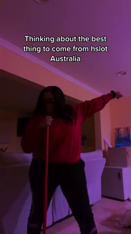 Can you tell it’s past midnight?? #harrystyles #hslot #loveontour #thehorses #darylbraithwaite #pocharries #fyp 