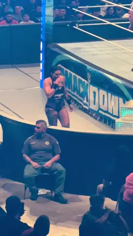 Rhea went from almost ripping a fan’s head off, getting her hair pulled, flipping off a fan to getting dropped by Raquel all in the space of  less than a minute.                               #rhea #rhearipley #rhearipleywwe #rhearipleyedit #rhearipley_wwe #rhearipleyfan #thejudgmentday #mami #papi #WWE #wwefan #wweraw #wwetiktok #wwesmackdown #rhearipleyteam #fy #fypシ #fyp #foryou #foryoupage #badday 