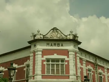 Kota lama 💛 #fyp #wesanderson #film #kotalama #kotalamasemarang #semarang #videography #aesthetic 