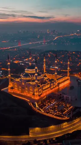 Turkiye Istanbul #turkiye #turkey #istanbul #istanbulcity #foryourpage #trending #viralvideo #tour #trend #fypage #fypシ #foryoupage #foryou #viral #fyp 