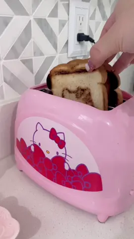 definitely did not jump at the toaster (´ε｀) #bloom#bloompartner#spendthemorningwithme#spendthedaywithme#morningroutine#cute#kawaii#satisfying#asmr#peaceful#kawaiiasmr#girly#pink#pinkroom#pinkaesthetic#pinkdesksetup#sanrio#sanriocore#hellokitty#mymelody#kuromi#animeroom#mediaroom#anime#weeb#asilentvoice#rezero