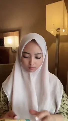 Make up simple tiap harinya 💄🫦 Wajib pake sunscreen #sunscreen #makeup #makeupsimple #scarlett #scarlettsunscreen 