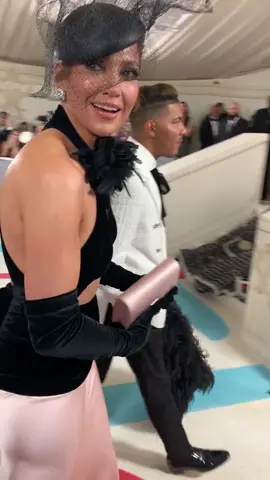 #metgala #metgala2023 #jlo #jeniferlopez 