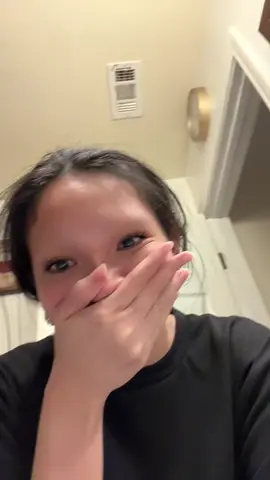 I didnt care about my eyebrows til now #eyebrow #fyp #foryou 