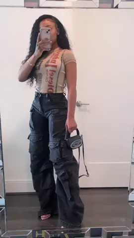 Search 👀 “Perfect Cargos” • #outfitinspo #autumboutfit #autumnstyle #fallfashion #autumnlook #pinterestoutfit #pinterestaesthetic #StreetStyle #cargostyle #diesel #haileybieberstyle  #cowboyboots #silverfashion #balenciagastyle #grwm #getdressedwithme #casualootd #lookoftheday #lookbook #lookbooklookbook #instafashion #fashionista #trend #trends #blogger #inspo #inspiration #beautiful #StreetStyle #mylook#outfits #fashioninspiration #fashiondaily#fashion #streetwear#aesthetic #StreetStyle #aestheticposts#parisianchic #inspiration #outfit #style #StreetFashion #trending #outfitoftheday #aesthetic #streetwearsbest #bestofstreetwear #fashionphotography #tiktok #losangeles #philippines #japan #explorepage #asian #japanese#filipina #nyfw #streetwear #streetwearfashion #streetweardaily #streetwearstyle #streetwearoutfit #StreetStyle #streetstyleinspo #streetstylelook #outfit #outfitinspiration #outfitinspo #outfitoftheday #outfitideas #getdressedwithme 