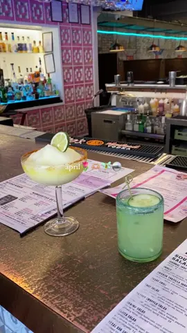 april iin a flash🫶🏼🌸🧚🏻🌷🪩#visitdc #springindc #oldtownva #visitvirginia #washingtondc #washmagphoto #visitalexva 