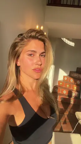 Bold glamour is low key agressive 