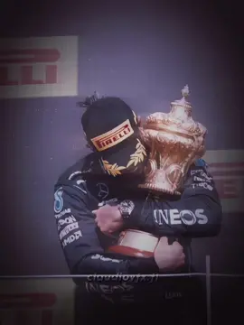 I am Lewis Hamilton😈⚡️ #claudioeditzz #f1chillhouse #f1edithouse #lewishamilton #lh44 #lostcontrol 