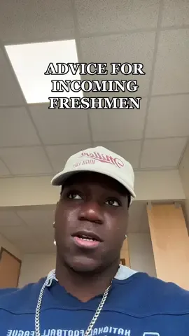 Live it to the fullest and enjoy every moment. #college #freshmen #collegeadvice 