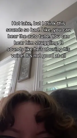 The back track sounds good tho ig #owlcity #thetornado #singing #screaming 