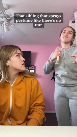 Girl they will smell u a mile from here with that much perfume 😭 #fyp #foryou #foryoupage #relatable #siblingthings #lonatwins #skit #literally #perfume #bffr 