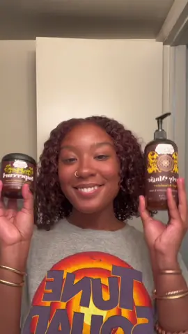 Using the one and only @Uncle Funky's Daughter  on my curls☺️🫶🏽  Products Review:  Super curl cream: 5/10 doesn’t clump my curls together. My hair didn’t feel super moisturized when using the product alone.  Curl stimulator: 8/10 clumps my curls only a little bit without a huge cast. A very light gel for light holds.  Combo together: 8/10 my curls came out looking very hydrated but doesn’t have a strong hold for my hair to last 3-4 days. No flaking or greasy feeling. The curl stimulator saved this wash and go tbh. I will definitely use the curl stimulator again frfr!💛 #fypシ #fyp #blackgirltiktok #naturalhair #curlyhairproducts #hairtokfyp 