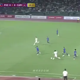 ខ្សែរការពារគោព្រៃកម្ពុជាមែន ពូឃ្លោកខ្សែរ ការពារ manchester united ទេ ត្រូវ បែងចែកអោយដាច់ #តាំងប៊ុន ឆៃ #ជាសុខម៉េង #សឿតណាវ៉ា #គោព្រៃ កម្ពុជា #cambodia #fyp #MrrDom #seagame32 #u22cambodia 