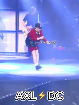 #axldc #axlrose #acdc #shoottothrill #live #fyp
