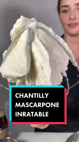La recette de chantilly mascarpone facile et inratable parfaite pour tes layer cakes 🎂 La recette en commentaire #recettefacile #recetterapide #patisserie #recettepatisserie #patisseriedebutant #recettesucrée #genoise #layercake #cakedesign #recetteinratable #chantilly #chantillymascarpone #creme #mascarpone #fyp #pourtoi #viral #tutopatisserie 