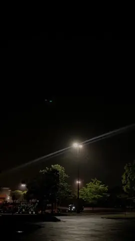 bukan dunianya yg jahat, tpi penghuninya.