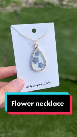The forget me not necklace! They are just so cute! 🥰 #handmadewithlove #handmadejewelry #handmadenecklace #SmallBusiness #necklaces #resinartist #resinjewelry #flowers #flowerjewelry #pressedflowers #forgetmenot #resinnecklace #forgetmenotjewelry 