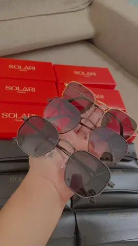 Modelo hexagonal#comprasonline #protecaouv400 #oculosdesol #oculosfeminino #oculosmasculino #lojasdeacessórios 