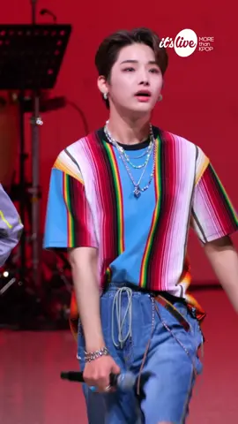 [it’s Live] XODIAC (소디엑) - “THROW A DICE” 미방분 1인캠 렉스 ver.#itsLive #XODIAC #THROW_A_DICE #소디엑 #Fancam #직캠 #KPOP #잇츠라이브