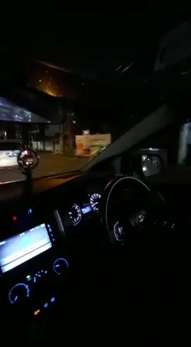 ambil aja bolo#NightDriveVibes #JalanMalam #bahanswmu #citycardriving #StoryMotivasi #storynyetirmobil #tiktokforyoustage #VideoDiMobil #jogja #pepatahkata #MentahanNaikMobil #roadtripmobil #SunsilkCreatorAcademy #tiktokafiliate 