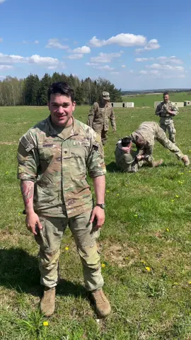 As usual, we’re hard at work with no free time on out hands. @glowe695  #army #miltok 