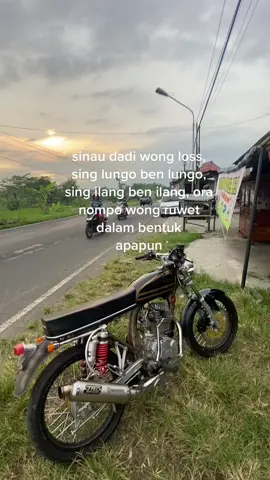 🫣✋🏻