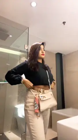 😉😉 #viral #tiktok #srilankan_tik_tok🇱🇰 #tiktoksl #trend #viralvideotiktok #colombo🇱🇰 #foryoupage #colombo🇱🇰 #life #foryou #like 