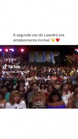 Uma Segunda VOZ que faz falta ... realmente era impressionante ouvir o Leandro cantando. #voz #segundavoz #cantorsertanejo #musicstyle  _@conceito_sertanejo_video_7197471794356309254