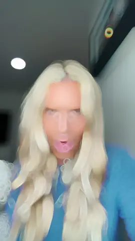 WUT!!!!! IVE NEVER FELT PRETTIER😂