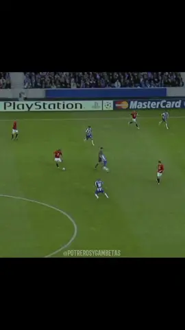 Manchester United vs Fc Porto: Cuartos de Final Champions League 2009 ⚽️ #cr7 #cristianoronaldo #elbicho #manchesterunited #champions #championsleague #gol #golazo #puskas #edit #editfútbol #fútboledit #foryou #parati 