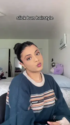 Slick bun hairstyle, i love this hairstyle when i dont wanna wash my hair #hairtok #hairstyletutorial #hairstyle #slickbun #slickbackhair 