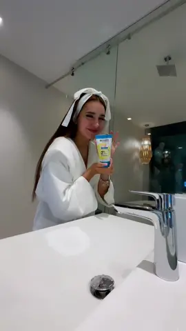 El acné de hoy puede ser una mancha del pasado 🤍✨ prueba la nueva línea de Garnier Express Aclara Anti Imperfecciones con Ácido Salicílico y Vitamina C #21DayChallenge #GarnierExpressAclaraAntiImperfecciones #SerumByeAcne