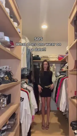 SOS. What do you wear on a date?? “Its giving rigatoni” #grwm #whattowearonadate #help #girltok #girlsgirl #girlsroom #datenight #rigatoni #italiangirly 
