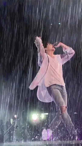 #CapCut jungkook in rain 🌧️☺️#jeonjungkook#jungkook #btsjungkook #foryou #foryoupage #foryouhouse #bdofficialtiktok @For You @TikTok @For You House ⍟ @TikTok Bangladesh 