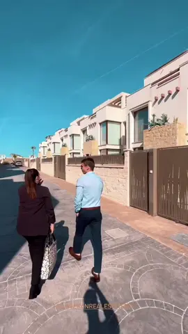 Brand new villas withlake views in Ciudad Quesada.  Just 5 minuts from the beach! #villa #forsale #realestate #realestateinspain #detachedhouse #alicante #benidorm #torrevieja #beach #sun #spain #agent 