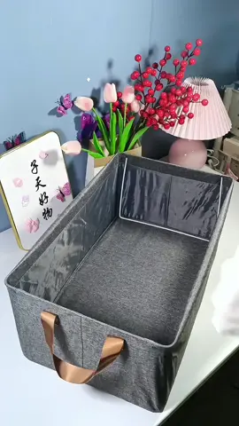 Hộp đựng xếp quần áo, có khung thép, vải Cation, mặt đáy khung gỗ MDF, tay cầm tiện lợi TD58