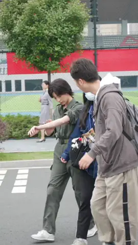 นุ้งว่านดูเท่มาก ชุดพระนางเท่อ่ะ 👩‍✈️👨‍✈️ได้ข่าวว่าถ่ายทำยาวนาน😂 Steal His Heart