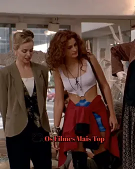 Atendentes mandam Vivian sair da loja.Filme:Uma linda Mulher onde assistir: Star+ #umalindamulher #prettywoman #juliaroberts #cena #filme #movie #fy 