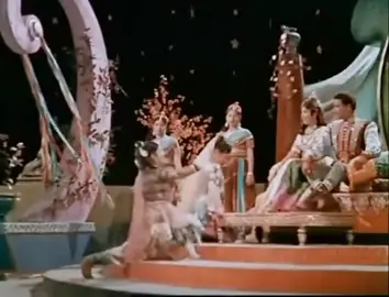 Hansta Hua Noorani Chehra#bollywoodhits #fypages #bollywoodmusic #fypシ 