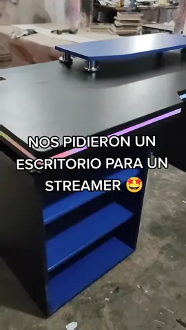ALGO BIEN ❤️ #losjefes #escritoriogamer #gaming #GamingOnTikTok 